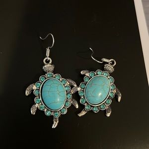 Sea turtle shaped turquoise and silver earrings Brand New. Never worn